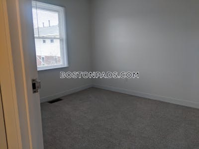 Roslindale Apartment for rent 3 Bedrooms 1 Bath Boston - $3,608