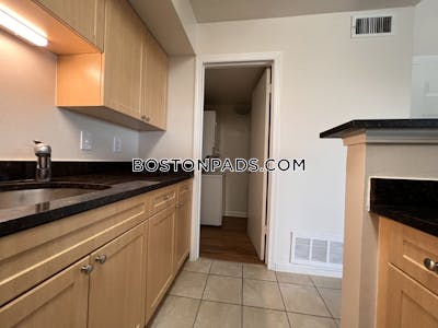 Quincy 1 Bed 1 Bath  South Quincy - $2,235