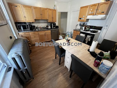 Mission Hill 4 Beds 2 Baths Boston - $4,800 No Fee