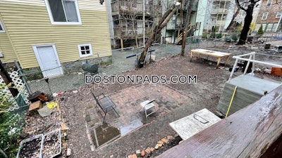 Mission Hill Spacious 4 Bed 2 Bath on Cherokee St in Boston Boston - $4,800 No Fee