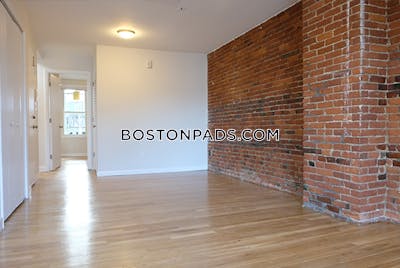 Somerville 2 Beds 1 Bath  Winter Hill - $2,550 No Fee