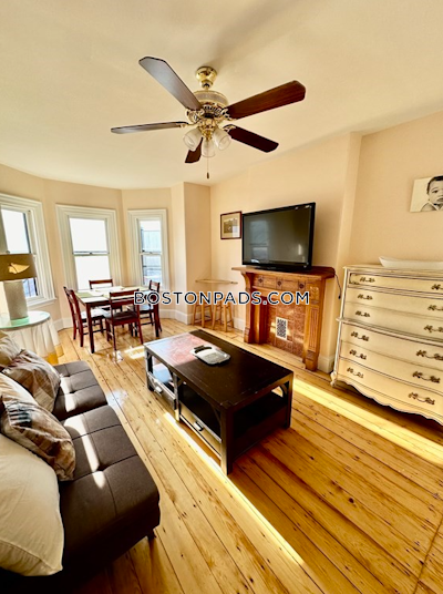 Back Bay 1 Bed 1 Bath Boston - $3,600 No Fee