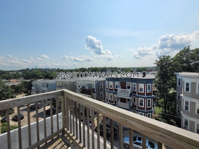 Dorchester 3 Bed 1 Bath BOSTON Boston - $2,695 No Fee