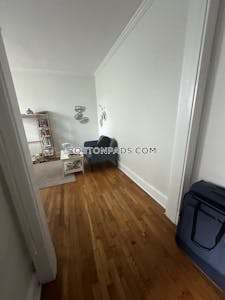 Allston/brighton Border 1 Bed 1 Bath BOSTON Boston - $2,200 No Fee