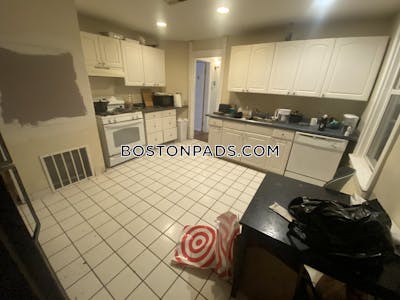 Mission Hill 4 Beds 1.5 Baths Mission Hill Boston - $4,800 No Fee