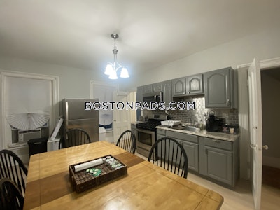 Roxbury 3 Beds 2 Baths Boston - $3,825 No Fee