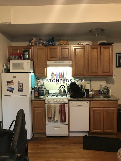 Allston/brighton Border 1 Bed 1 Bath Boston - $2,200 No Fee
