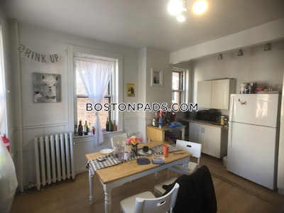 Brookline 5 Bed, 1.5 Bath Unit  Boston University - $8,125 No Fee