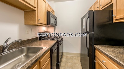 Cambridge Studio  baths Luxury in CAMBRIDGE  Porter Square - $2,527