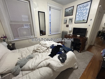Fenway/kenmore Beautiful Spacious 3 Beds 1 Bath Boston - $3,800 50% Fee