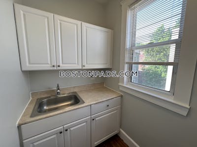 Chelsea Apartment for rent 3 Bedrooms 1 Bath - $2,970 No Fee