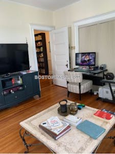 Somerville Apartment for rent 3 Bedrooms 1 Bath  Porter Square - $4,750