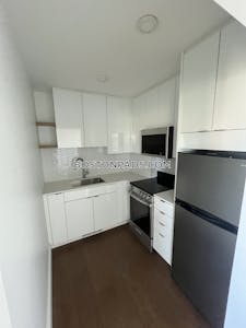 Cambridge Studio  baths in CAMBRIDGE  Harvard Square - $2,525 No Fee