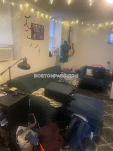 Cambridge Apartment for rent 1 Bedroom 1 Bath  Harvard Square - $2,300 No Fee