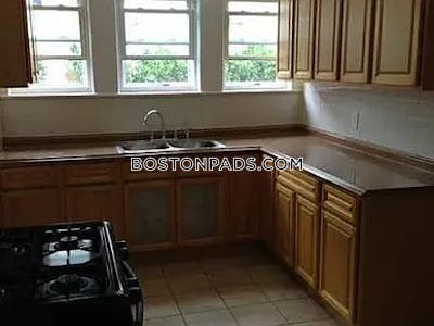 Brighton 5 Beds 2 Baths Boston - $8,300 No Fee