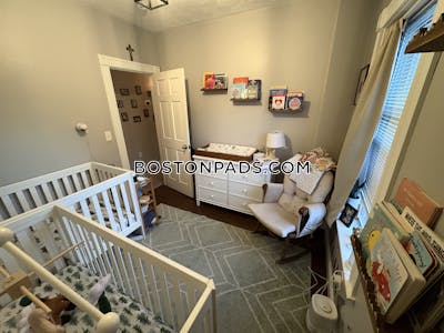 Dorchester 3 bedroom 1 baths in BOSTON Boston - $3,200 No Fee