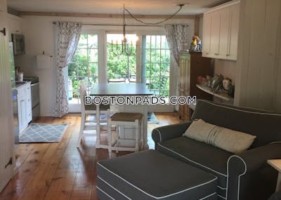 Mashpee Apartment for rent 2 Bedrooms 1 Bath - $1,807 No Fee