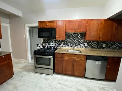 Hyde Park 2 bedroom 1 baths in BOSTON Boston - $2,550 No Fee