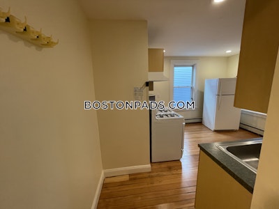 Cambridge Apartment for rent 3 Bedrooms 1 Bath  Central Square/cambridgeport - $3,800 No Fee